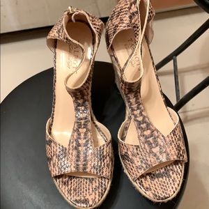 Talbots sandals brand new with sticker never worn